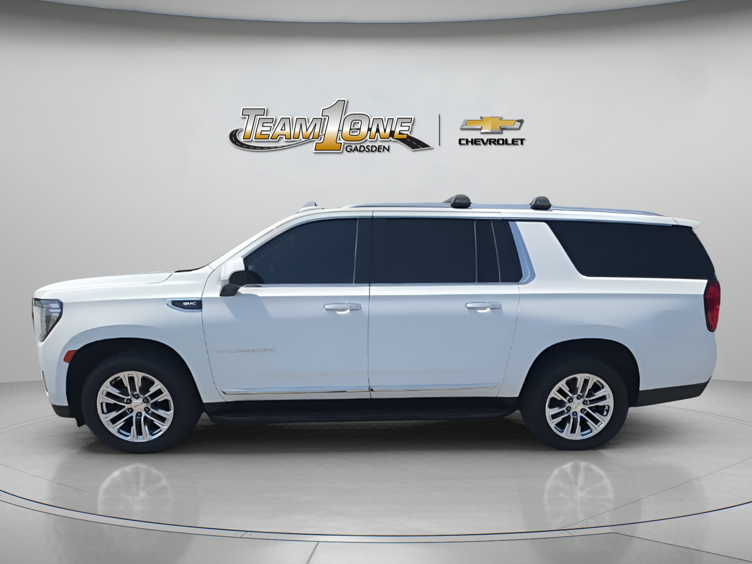 Used 2021 GMC Yukon XL SLT AWD/4WD image 5