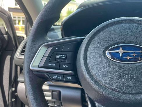 Used 2018 Subaru Impreza 2.0i AWD/4WD image 23