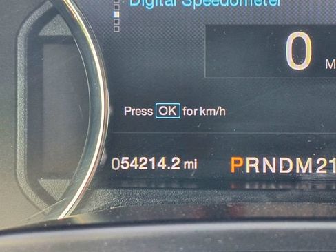 Used 2015 Ford F150 Lariat w/ Equipment Group 501A Mid RWD image 11