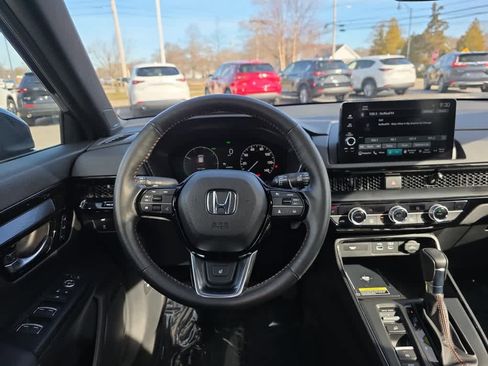 Used 2023 Honda CR-V Sport Touring image 17