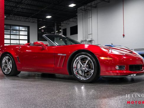 Used 2010 Chevrolet Corvette Grand Sport w/ Preferred Equipment Group RWD image 7
