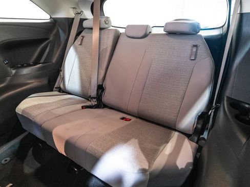 Certified 2025 Toyota Sienna LE FWD image 35