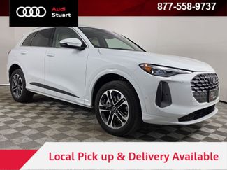 Certified 2025 Audi Q5 Premium w/ 19" Wheel Package AWD/4WD 360° Tour