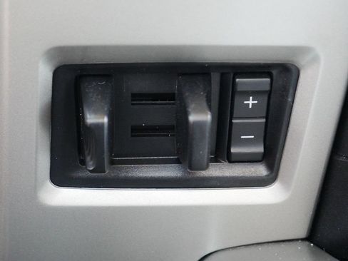 Used 2015 Ford F150 Lariat AWD/4WD image 36