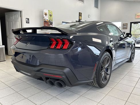 New 2025 Ford Mustang Dark Horse image 4