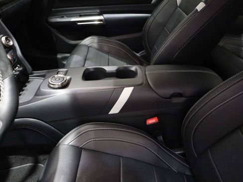 Used 2020 Ford Mustang Shelby GT500 w/ Technology Package RWD image 37