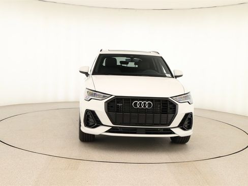 New 2025 Audi Q3 2.0T Premium image 11
