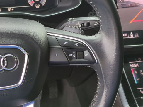 Used 2019 Audi Q8 Prestige w/ Towing Package image 26