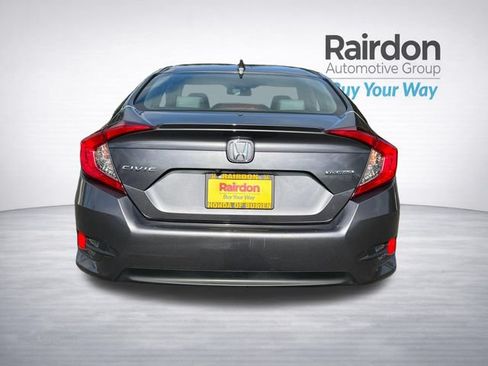 Used 2017 Honda Civic Touring image 6