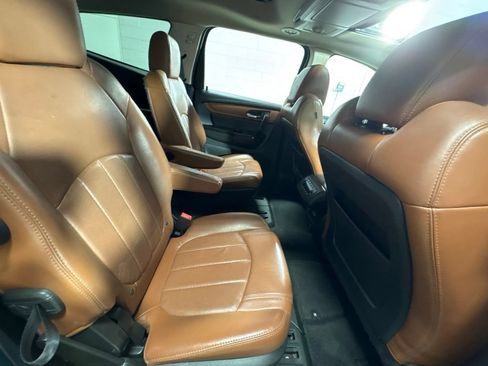 Used 2015 Chevrolet Traverse LTZ w/ LPO, 'HIT The Road' Package AWD/4WD image 31