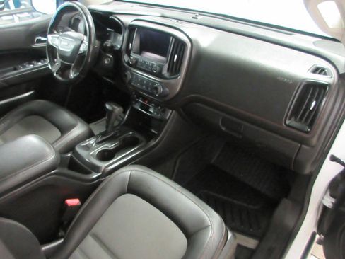 Used 2018 GMC Canyon All Terrain w/ Trailering Package AWD/4WD image 18