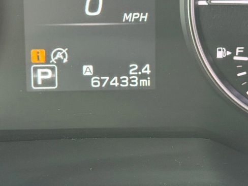 Used 2023 Subaru Outback Premium AWD/4WD image 31