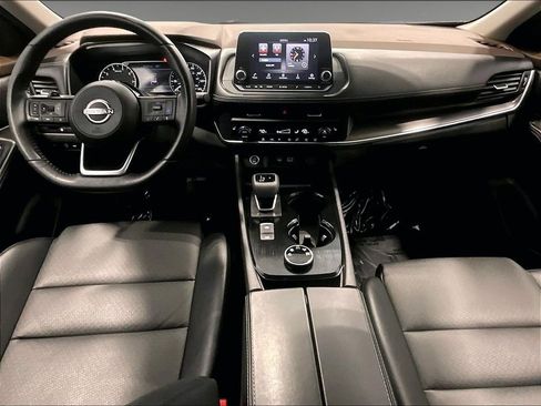 Used 2023 Nissan Rogue SV w/ SV Premium B Package AWD/4WD image 17