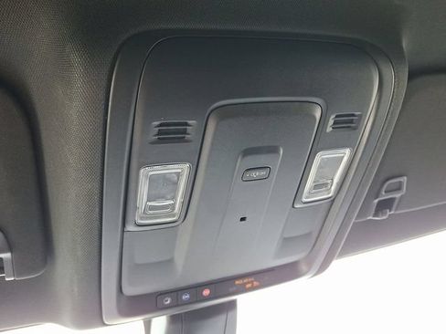 Used 2022 GMC Yukon SLE w/ Max Trailering Package AWD/4WD image 26