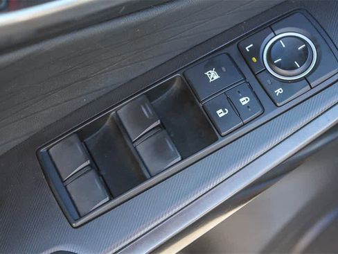 Used 2022 Lexus IS 350 F Sport image 27