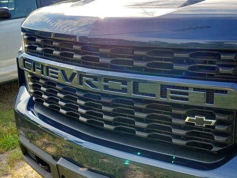 Used 2022 Chevrolet Silverado 1500 Custom w/ LPO, Dark Essentials Package RWD image 3