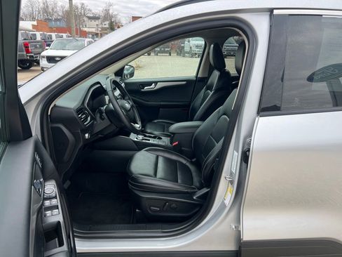 Used 2020 Ford Escape SEL image 13