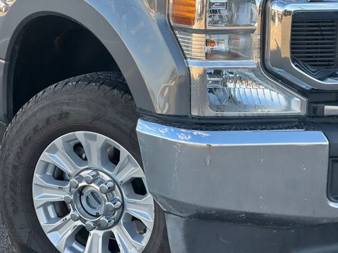 Used 2022 Ford F250 XLT w/ FX4 Off-Road Package AWD/4WD image 28
