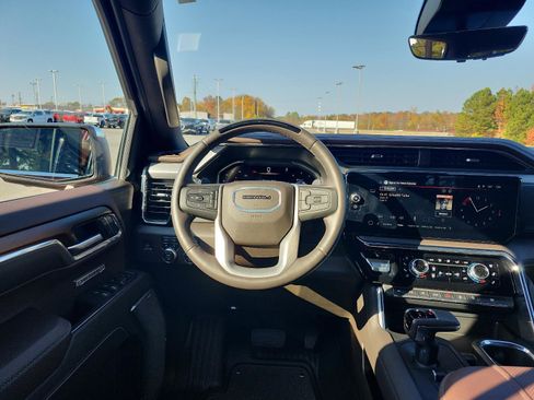 Certified 2024 GMC Sierra 1500 Denali image 16