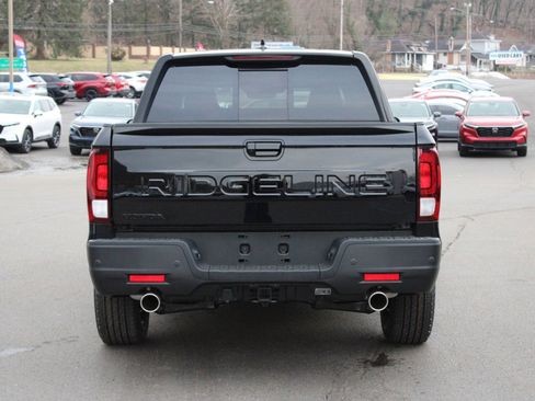 New 2026 Honda Ridgeline Black Edition image 11