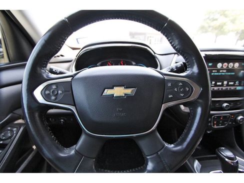 Used 2019 Chevrolet Traverse LT FWD image 14