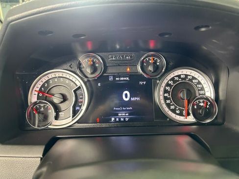 Used 2017 RAM 1500 Laramie w/ Convenience Group AWD/4WD image 18