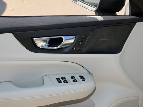 New 2026 Volvo V60 B5 Cross Country Plus w/ Climate Package image 11