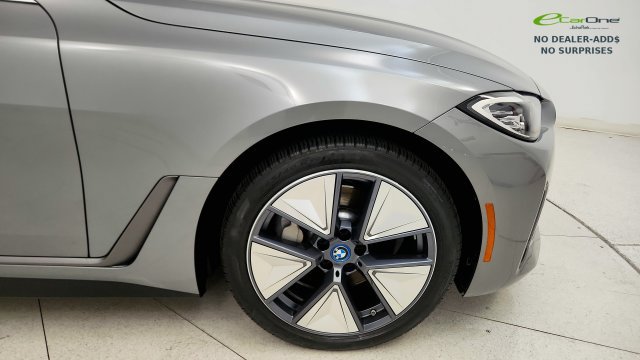Used 2024 BMW i4 eDrive40 w/ Premium Package RWD image 23