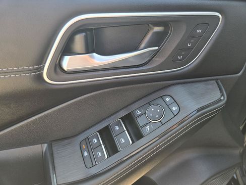 Used 2023 Nissan Rogue Platinum w/ Platinum Premium Package AWD/4WD image 15