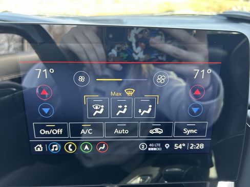 Used 2023 Chevrolet Corvette Z06 w/ LPO, Roadside Safety Package image 38