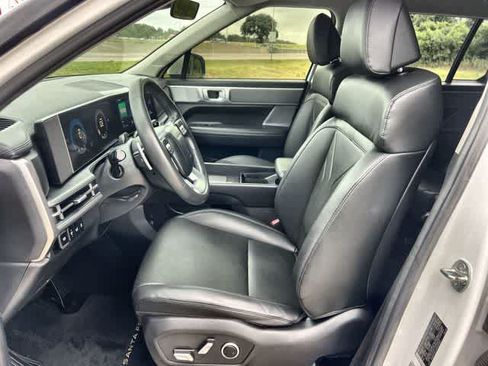 Used 2024 Hyundai Santa Fe SEL FWD image 11