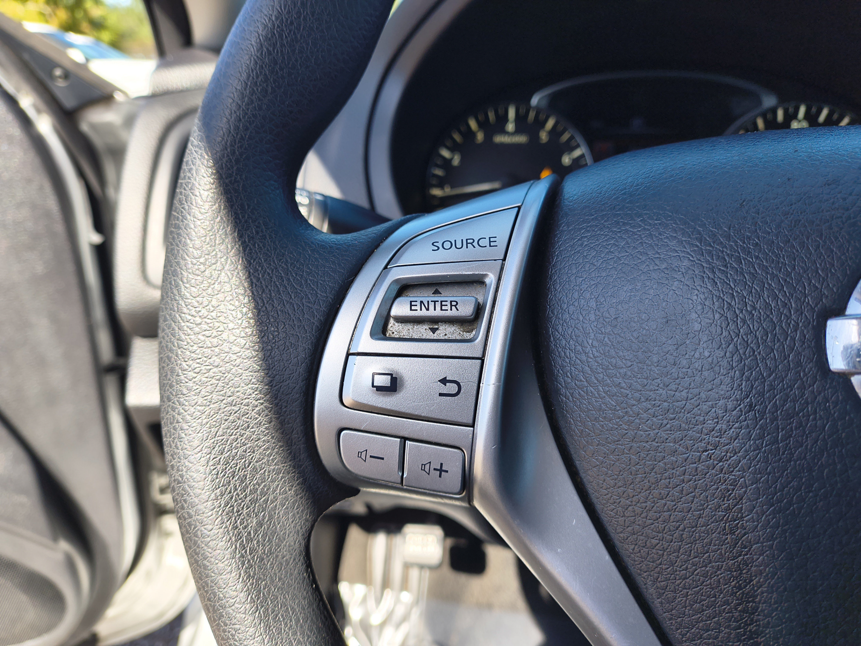 Used 2016 Nissan Altima 2.5 S w/ Power Driver Seat Package FWD image 29