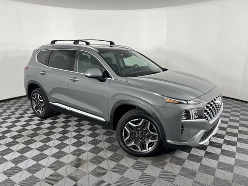 Used 2023 Hyundai Santa Fe Limited image 2