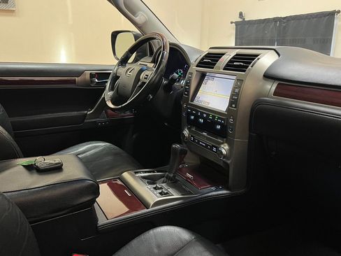 Used 2014 Lexus GX 460 460 image 15