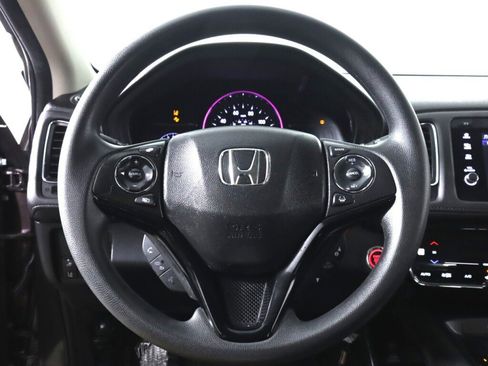 Used 2019 Honda HR-V EX image 11