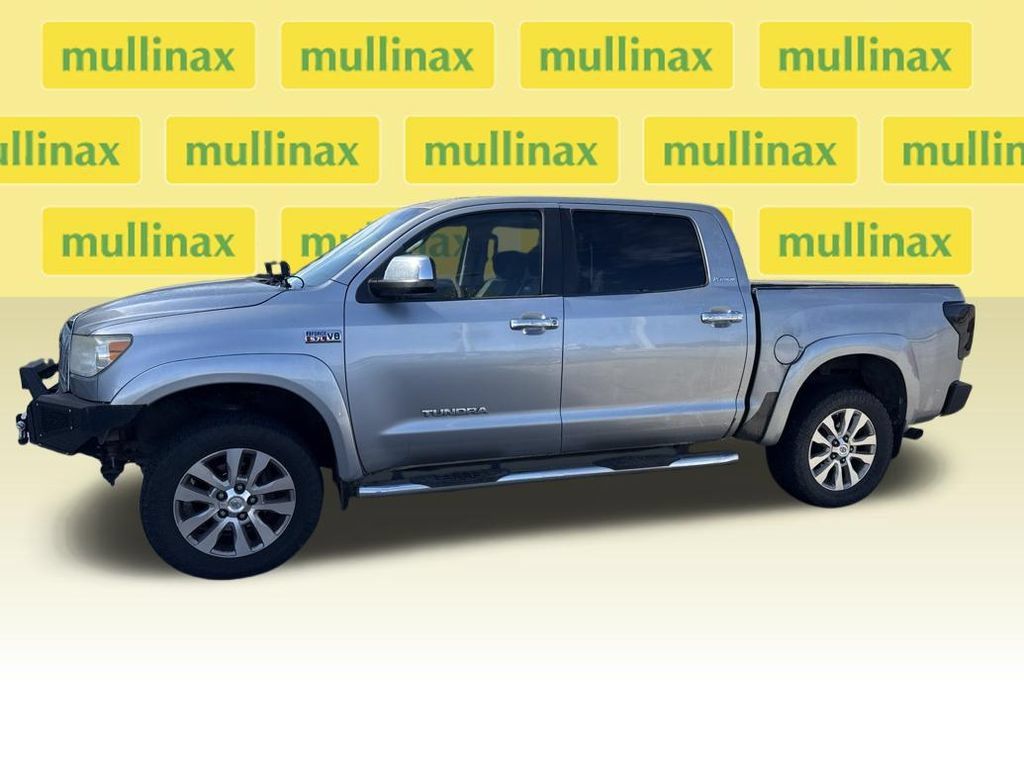Used 2012 Toyota Tundra Limited w/ Platinum Pkg RWD image 4