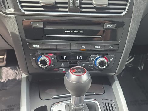 Used 2016 Audi SQ5 Premium Plus w/ Technology Package AWD/4WD image 22