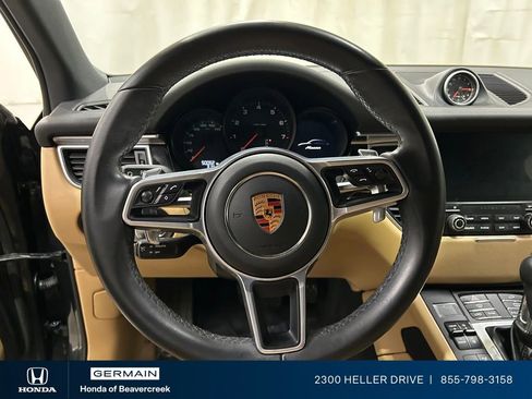Used 2018 Porsche Macan image 18