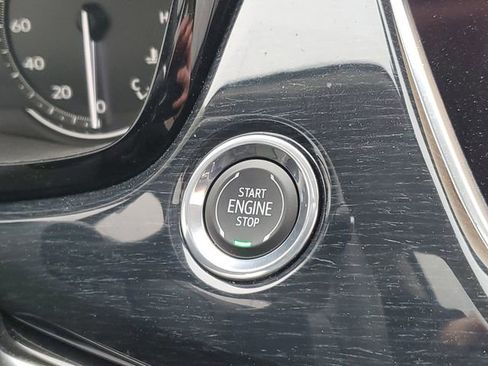 Certified 2024 Cadillac XT6 Premium Luxury w/ LPO, Floor Liner Package image 17