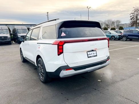 New 2026 Kia Carnival EX image 10