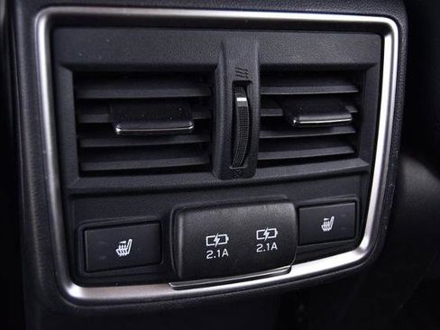 Used 2019 Subaru Forester Touring w/ Popular Package #3 image 29