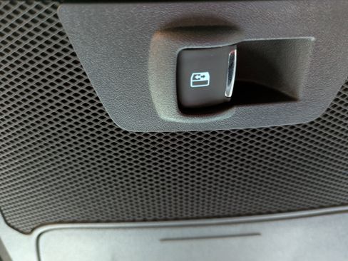 Used 2022 Ford F250 Platinum image 30