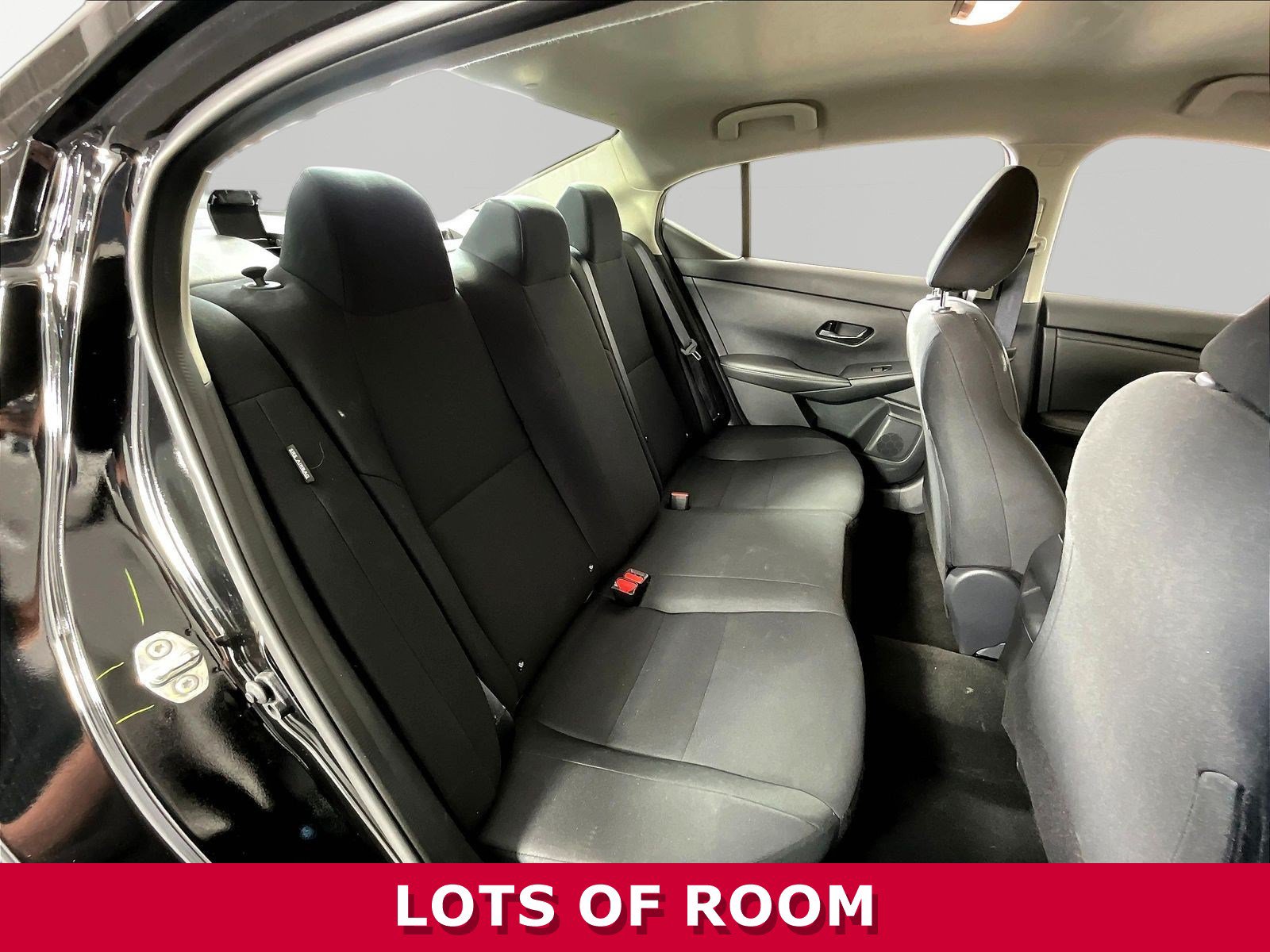 Used 2025 Nissan Sentra S FWD image 23