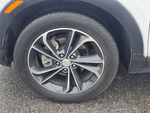 Used 2023 Buick Encore GX Select FWD image 9