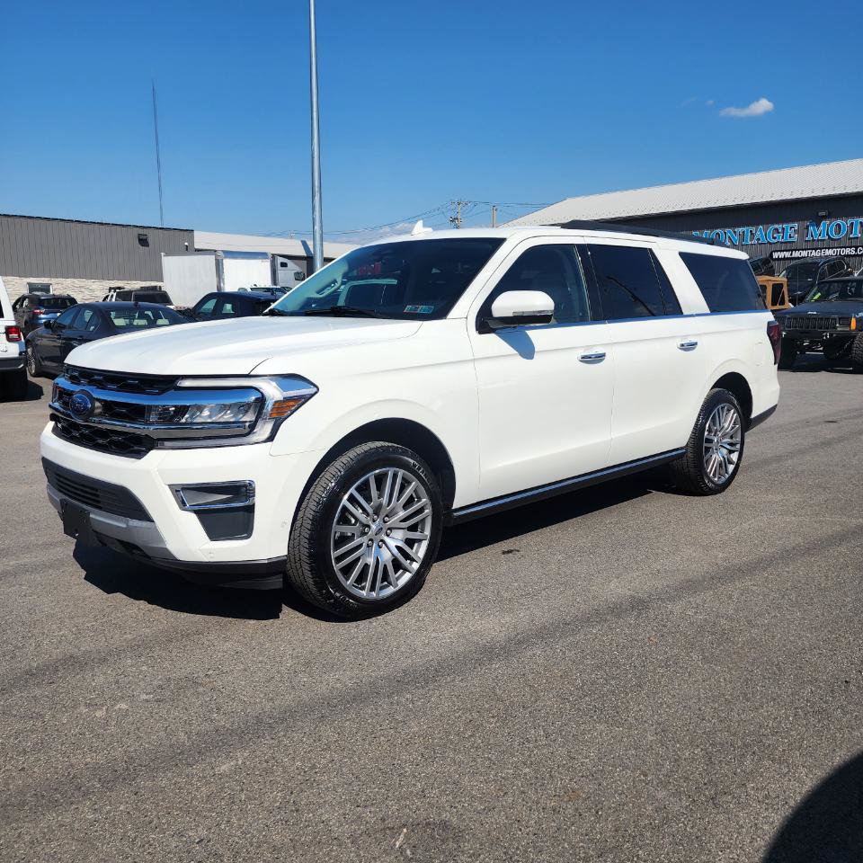 Used 2022 Ford Expedition Max Limited AWD/4WD image 3
