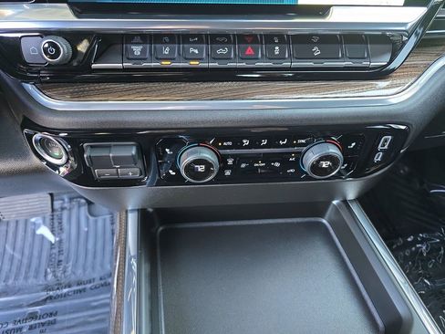 Certified 2025 Chevrolet Silverado 3500 LT w/ Trail Boss Package image 17