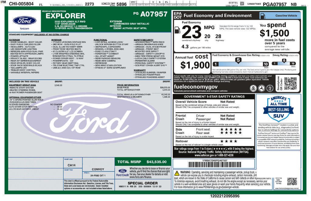 Used 2023 Ford Explorer XLT w/ Equipment Group 202A RWD image 5