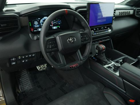 Used 2025 Toyota Tundra TRD Pro image 18