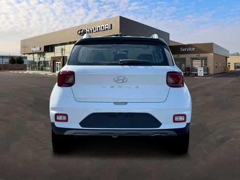 New 2026 Hyundai Venue SEL image 6