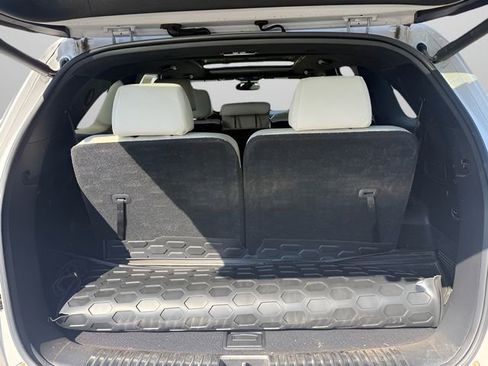 Used 2016 Kia Sorento SX AWD/4WD image 9